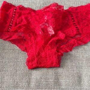 5️⃣2️⃣1️⃣Victoria's Secret Red Lace Panties